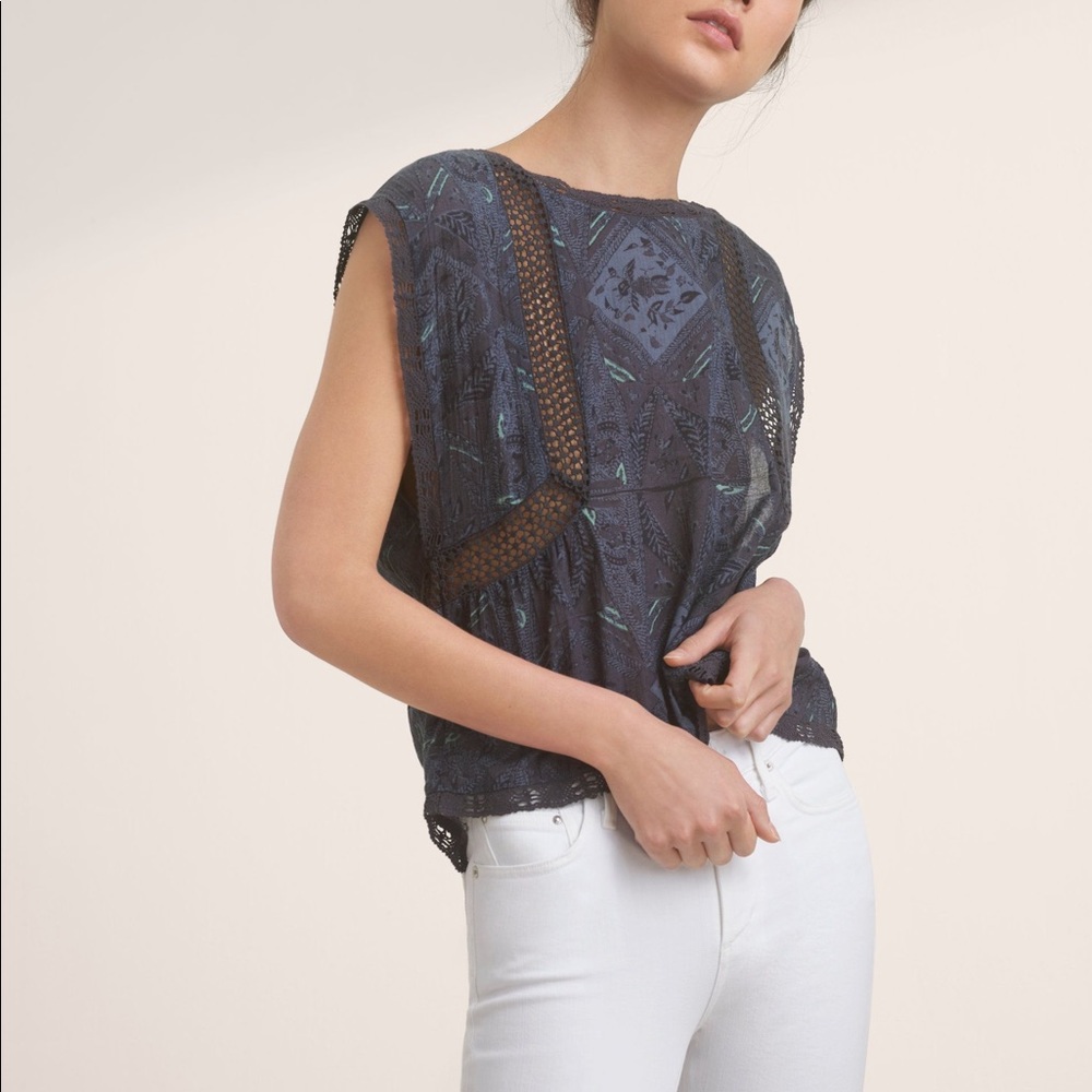 Golden by TNA Wanderer Blouse Paisley Pattern Top